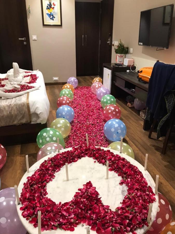 Hotel Royal Livin Varanasi Ngoại thất bức ảnh